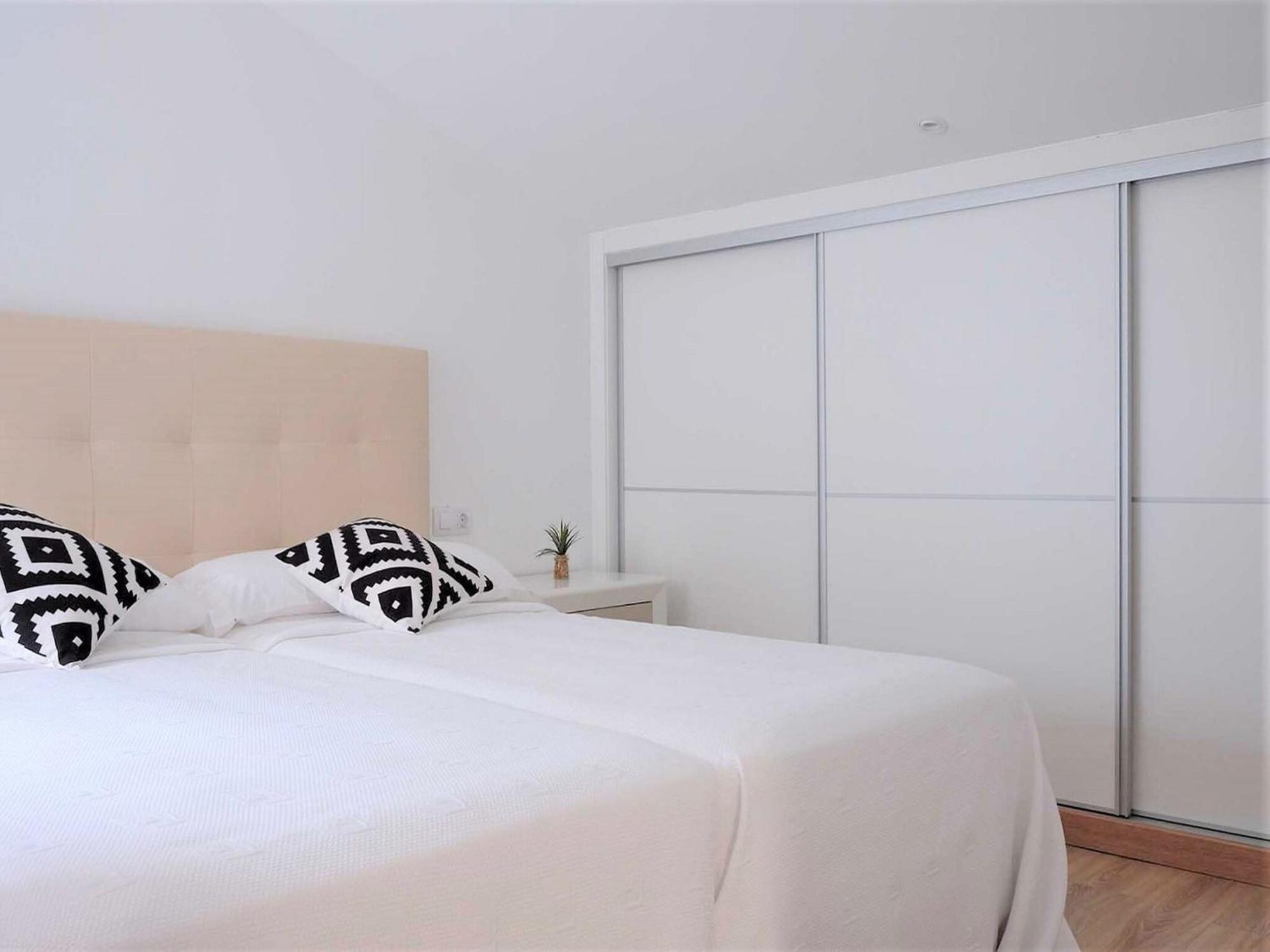 Charming Apartment In Ourense Overlooking The City Kültér fotó