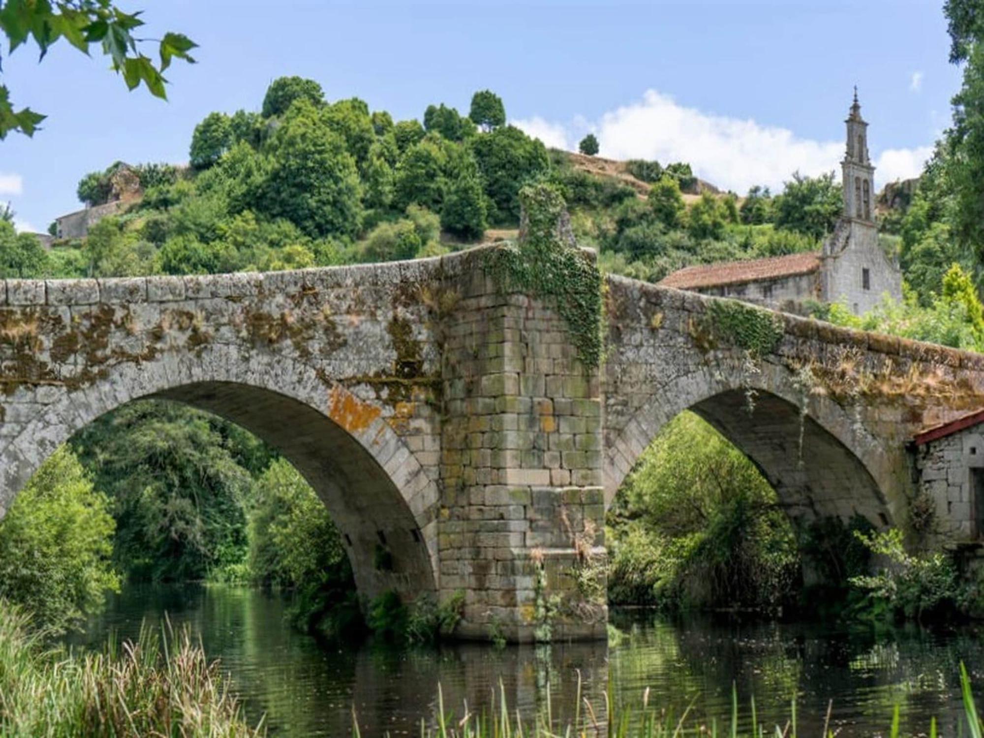 Charming Apartment In Ourense Overlooking The City Kültér fotó